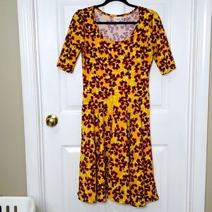 Women's LLR Nicole Dress Size Medium yellow with red floral